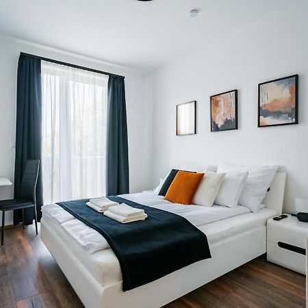 Fox Premium Apartment & Free Private Parking Budapest Exterior photo